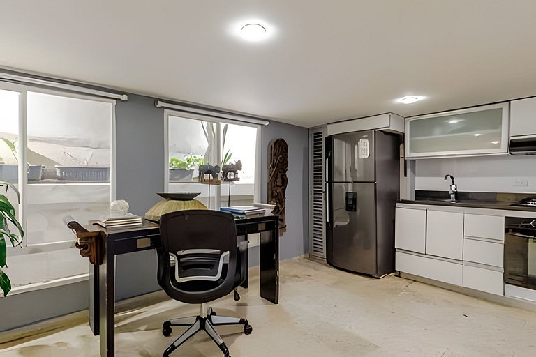 Luxury Duplex Retreat, Old Town