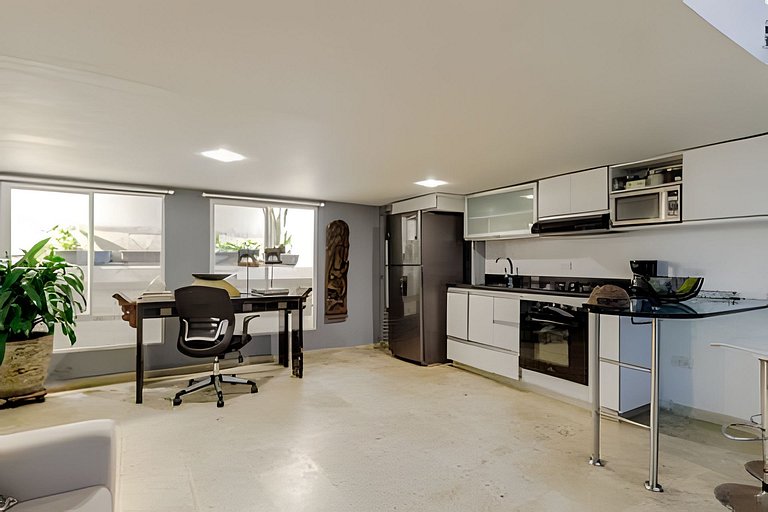 Luxury Duplex Retreat, Old Town