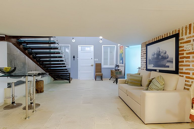 Luxury Duplex Retreat, Old Town