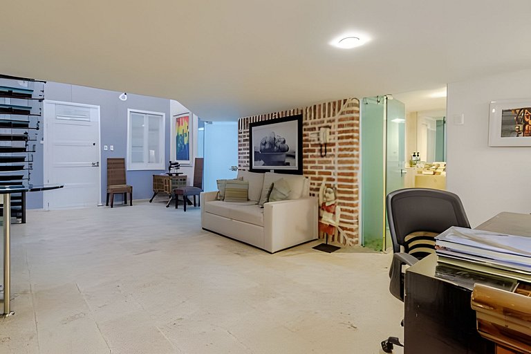 Luxury Duplex Retreat, Old Town