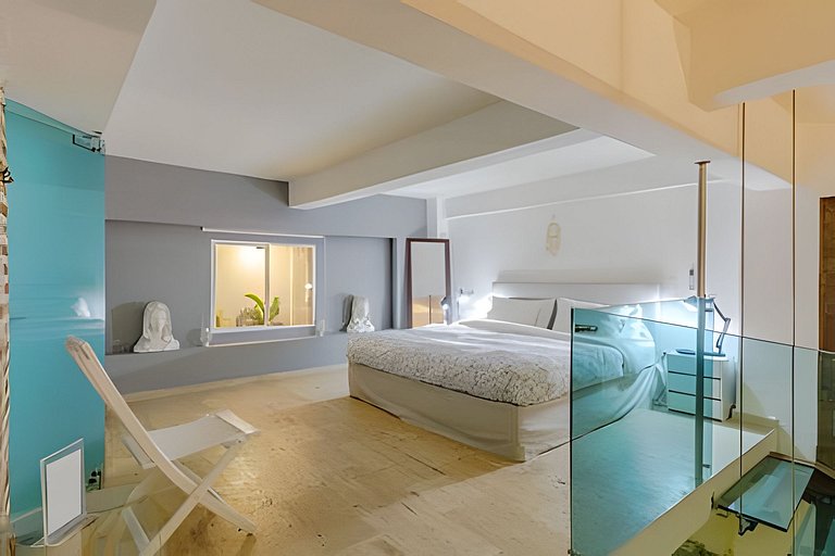 Luxury Duplex Retreat, Old Town