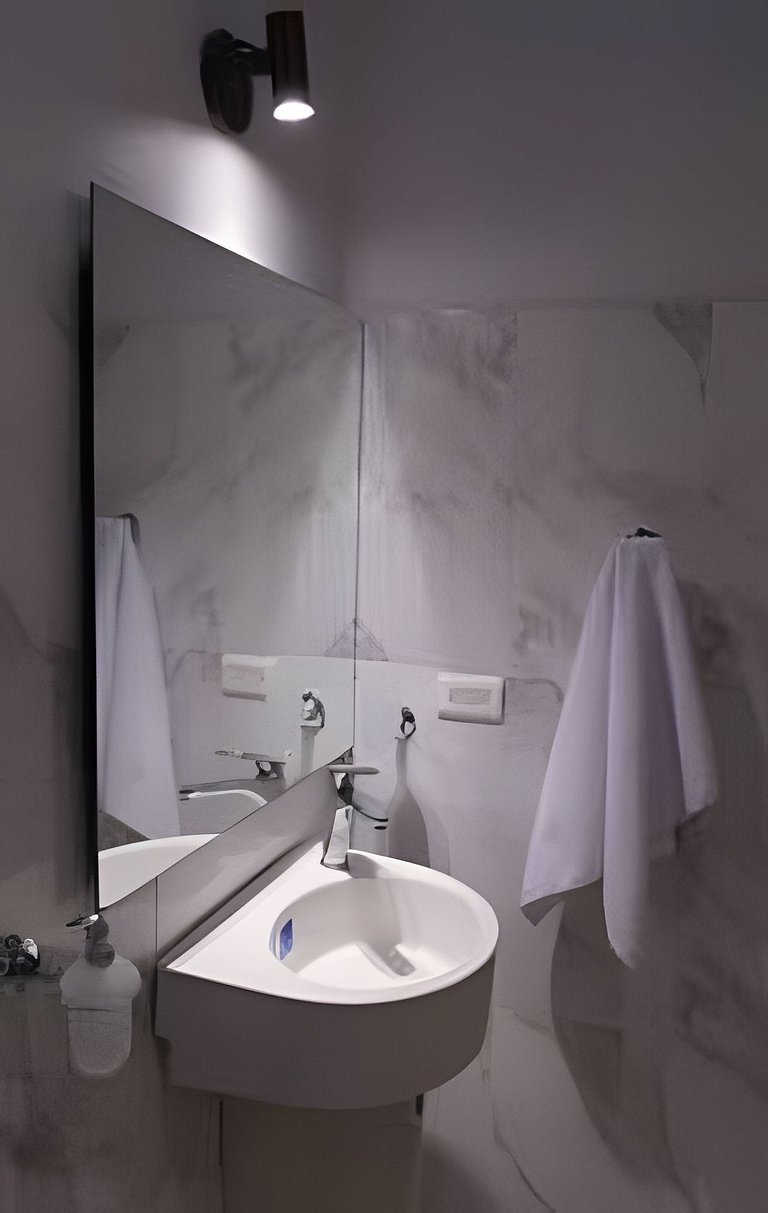 Stylish Old-Town Duplex 2BR, AC, Netflix, Hot Wa