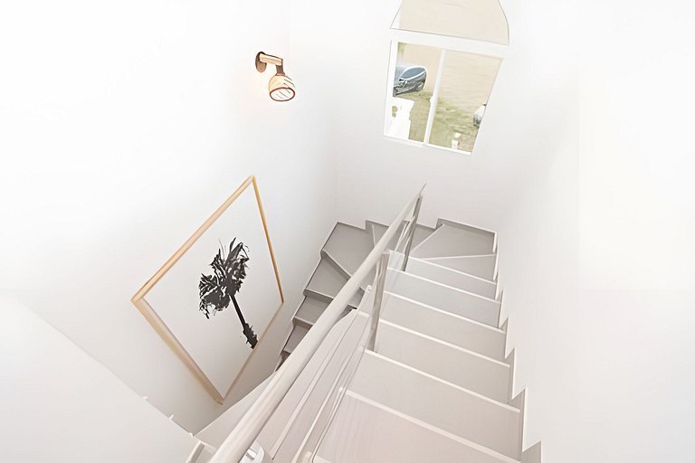 Lux Beach House w/ Rooftop Pool