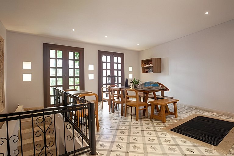 La Domínica, Hip Old Town Villa w/Rooftop Pool