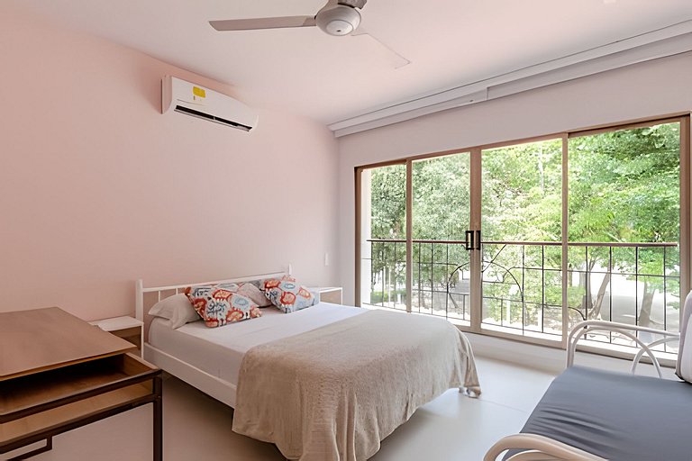 Hermosa y Moderna Casa Frente al Mar WIFi y Kayak