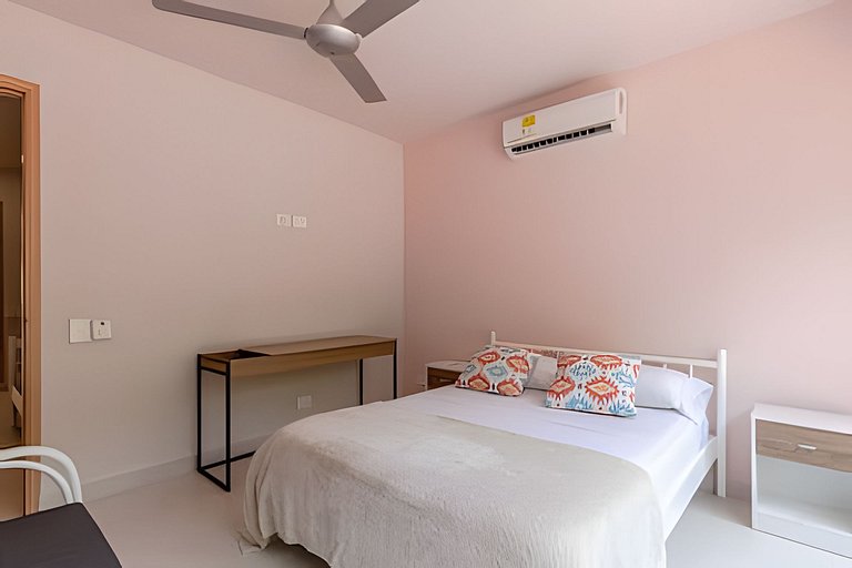 Hermosa y Moderna Casa Frente al Mar WIFi y Kayak