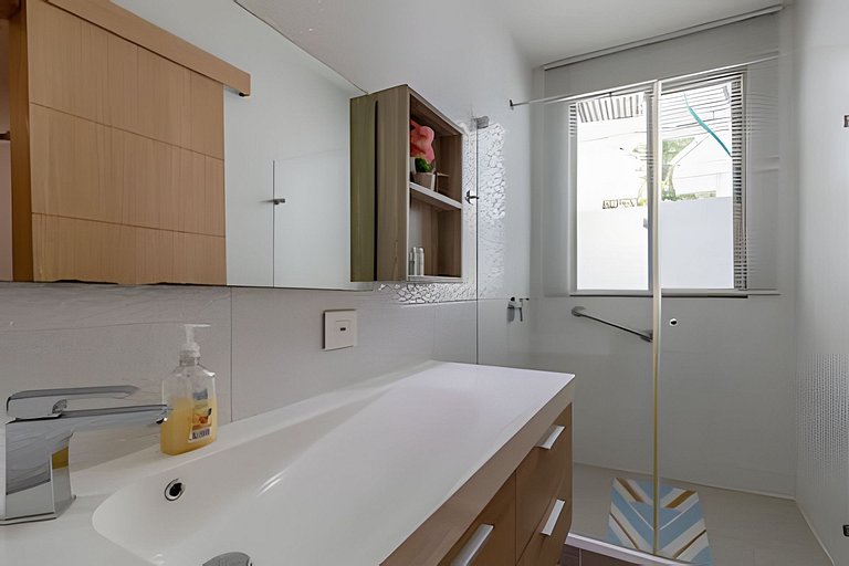 Hermosa y Moderna Casa Frente al Mar WIFi y Kayak