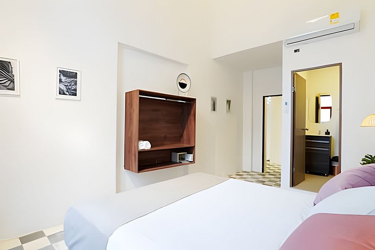 Casa Bruna, OldTown Chic Apt w/Rooftop Jacuzzi