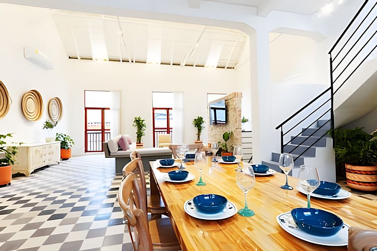 Casa Bruna, OldTown Chic Apt w/Rooftop Jacuzzi