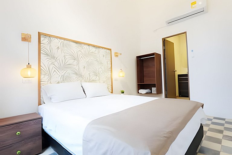 Casa Bruna, OldTown Chic Apt w/Rooftop Jacuzzi