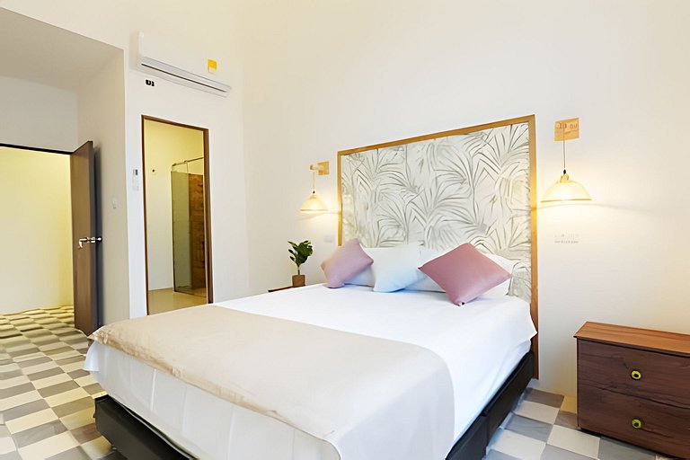 Casa Bruna, OldTown Chic Apt w/Rooftop Jacuzzi