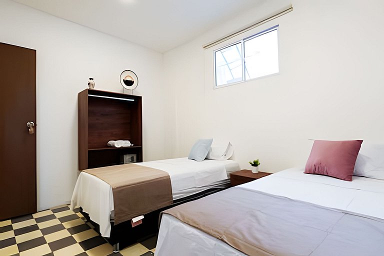 Casa Bruna, OldTown Chic Apt w/Rooftop Jacuzzi