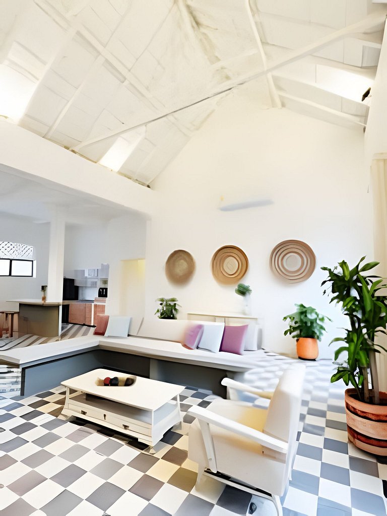 Casa Bruna, OldTown Chic Apt w/Rooftop Jacuzzi
