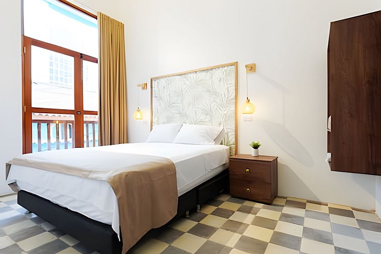 Casa Bruna, OldTown Chic Apt w/Rooftop Jacuzzi