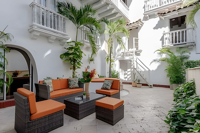 Casa Mayor, Magic & Authentic OldTown Villa w/Pool