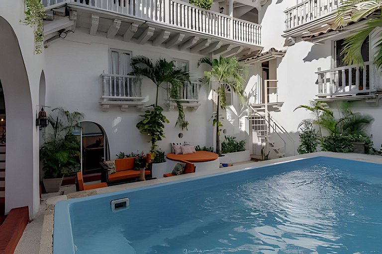 Casa Mayor, Magic & Authentic OldTown Villa w/Pool