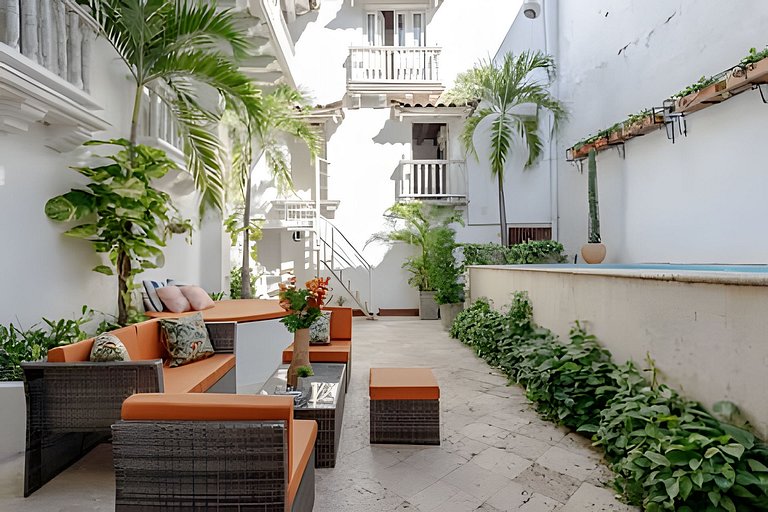 Casa Mayor, Magic & Authentic OldTown Villa w/Pool