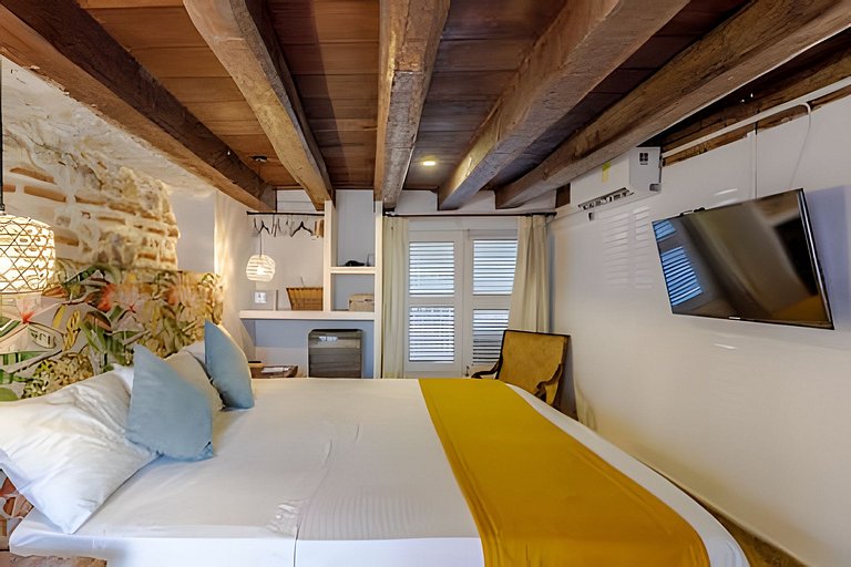 Casa Mayor, Magic & Authentic OldTown Villa w/Pool