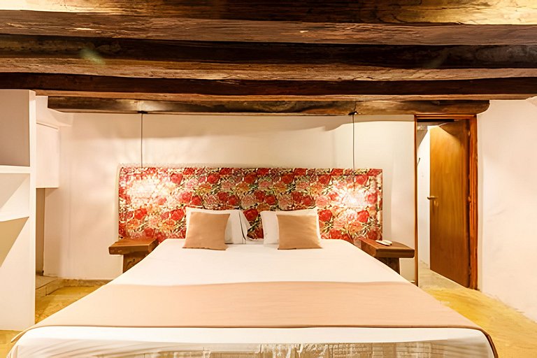 Casa Mayor, Magic & Authentic OldTown Villa w/Pool