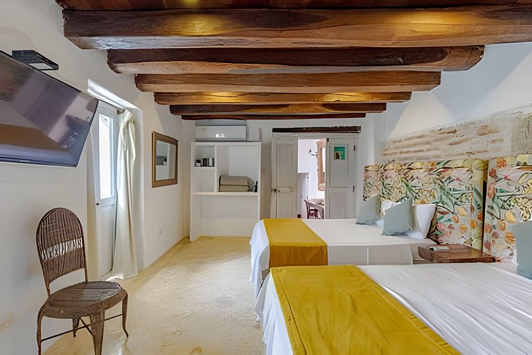 Casa Mayor, Magic & Authentic OldTown Villa w/Pool