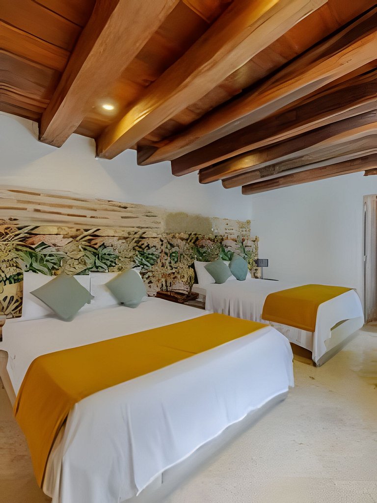 Casa Mayor, Magic & Authentic OldTown Villa w/Pool