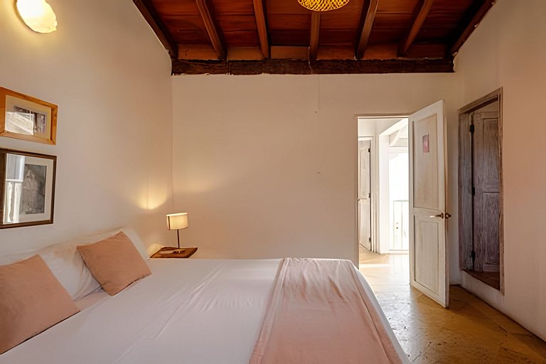 Casa Mayor, Magic & Authentic OldTown Villa w/Pool