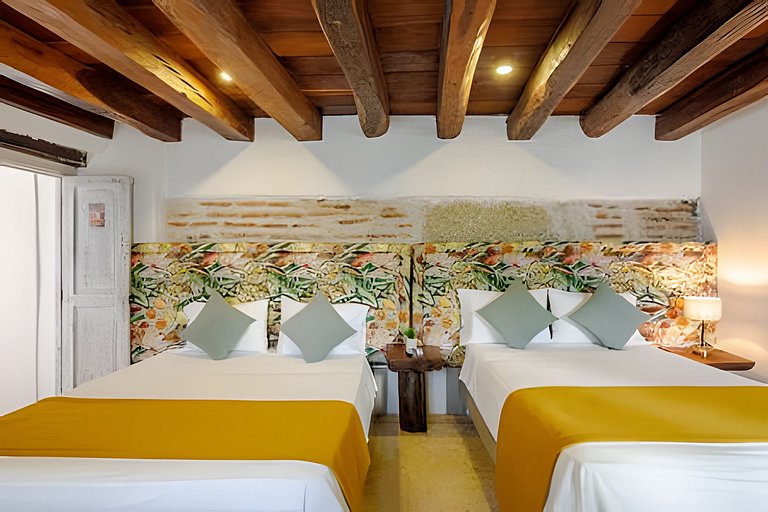 Casa Mayor, Magic & Authentic OldTown Villa w/Pool