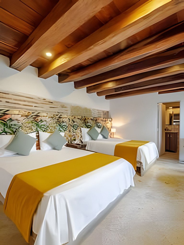 Casa Mayor, Magic & Authentic OldTown Villa w/Pool