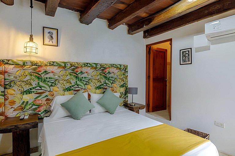 Casa Mayor, Magic & Authentic OldTown Villa w/Pool