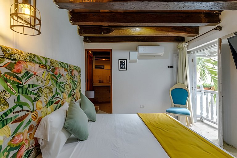 Casa Mayor, Magic & Authentic OldTown Villa w/Pool