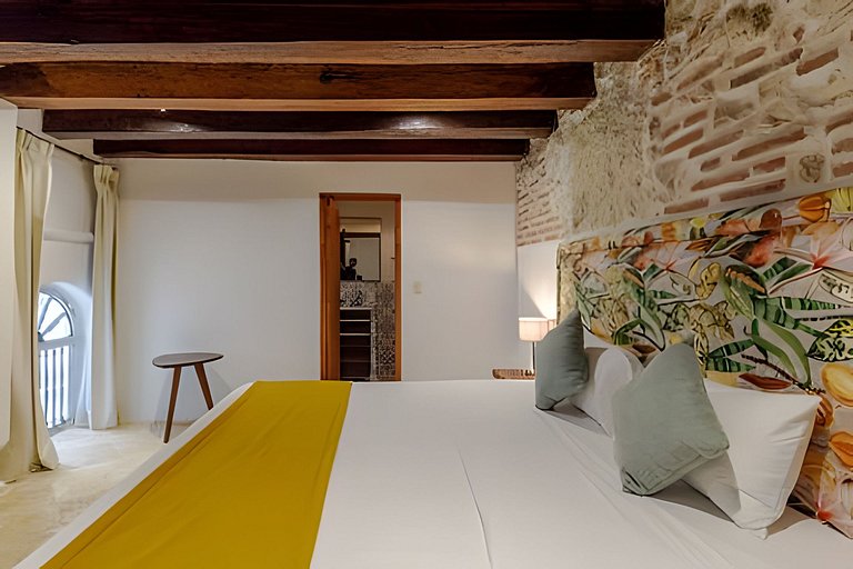 Casa Mayor, Magic & Authentic OldTown Villa w/Pool