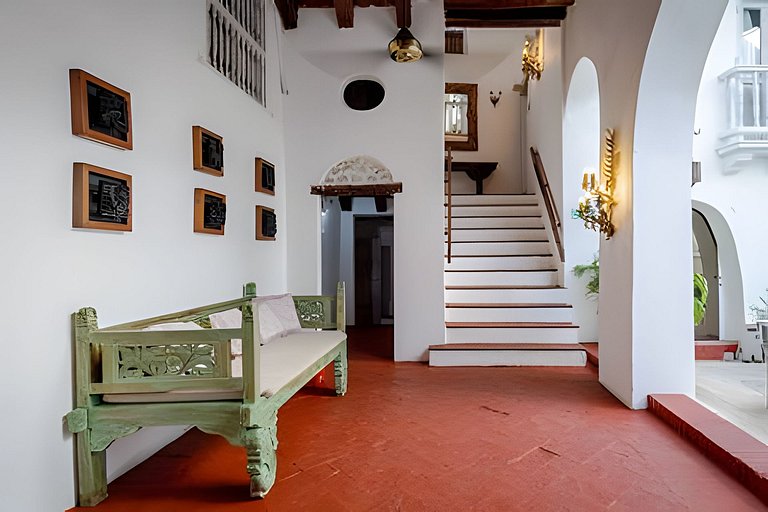 Casa Mayor, Magic & Authentic OldTown Villa w/Pool