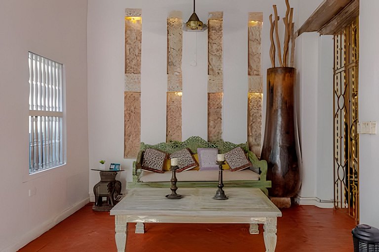 Casa Mayor, Magic & Authentic OldTown Villa w/Pool