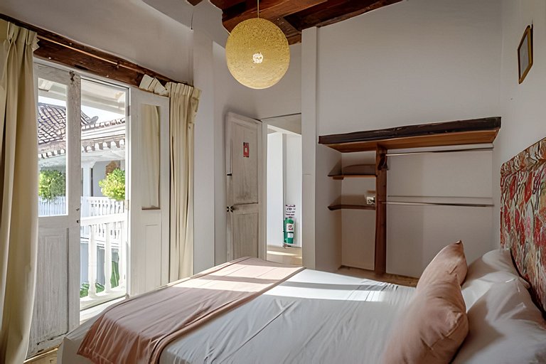 Casa Mayor, Magic & Authentic OldTown Villa w/Pool