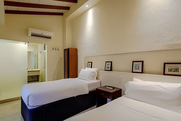 Casa Stella - Authentic Luxury Rooftop Pool