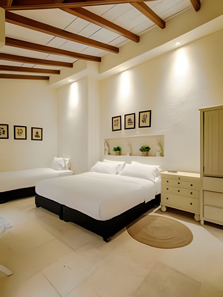 Casa Stella - Authentic Luxury Rooftop Pool