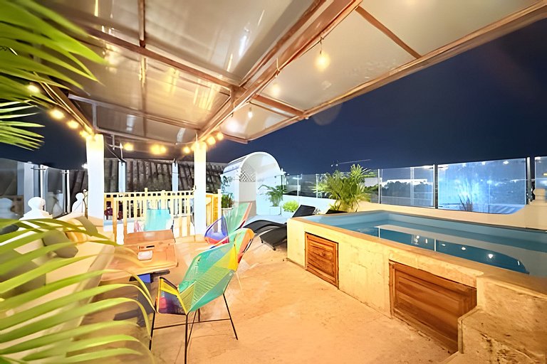 La Domínica, Hip Old Town Villa w/Rooftop Pool