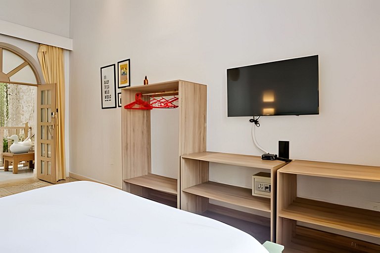 La Domínica, Hip Old Town Villa w/Rooftop Pool